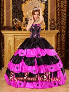 Ball Gown Strapless Taffeta Beading Cheap Sweet Sixteen Dresses in Black And Hot Pink
