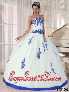 Elegent Appliques 15th Birthday Party Dresses in White and Blue