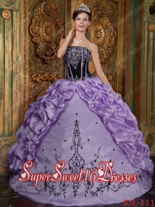 15th Birthday Party Dresses in Levender with Embroidery and Pick-ups