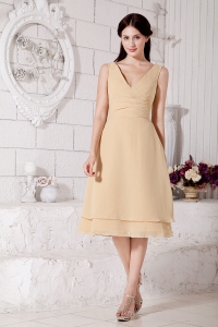 Champagne / Pricess V-neck Tea-length Chiffon Ruch Dama Dresses for Sweet 16