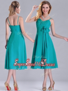 New Style Spaghetti Straps Ruched and Belted Turquoise Dama Dress in Tea Length