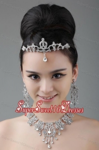 Vintage Style Rhinestone Alloy Jewelry Set Including Crown Necklace And Earrings