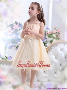 Beautifu Champagne Spaghetti Straps Beautiful Little Girl Pageant Dresses with Waistband and Hand Made Flower