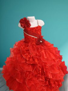 Sleeveless Organza Floor Length Lace Up Little Girl Pageant Gowns in Red with Beading and Ruffles and Hand Made Flower