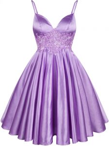 Elegant Knee Length A-line Sleeveless Lilac Quinceanera Court Dresses Lace Up