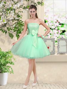 Hot Sale Apple Green A-line Off The Shoulder Sleeveless Organza Knee Length Lace Up Lace and Belt Quinceanera Court Dresses