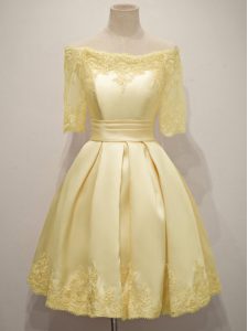 Knee Length A-line Half Sleeves Yellow Dama Dress for Quinceanera Lace Up