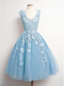 Glittering Knee Length Light Blue Dama Dress for Quinceanera Tulle Sleeveless Appliques