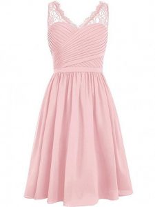 Chic Pink Empire V-neck Sleeveless Chiffon Knee Length Side Zipper Lace and Ruching Dama Dress
