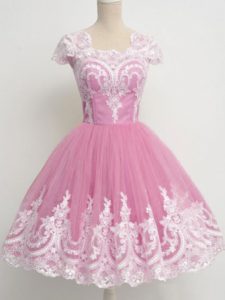 Knee Length Rose Pink Quinceanera Court Dresses Tulle Cap Sleeves Lace
