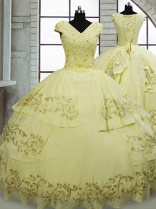 Trendy V-neck Cap Sleeves Sweet 16 Dresses Brush Train Beading and Embroidery Light Yellow Satin and Chiffon