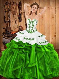 Low Price Ball Gowns Satin and Organza Strapless Sleeveless Embroidery and Ruffles Floor Length Lace Up Vestidos de Quinceanera