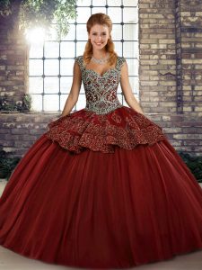 Wine Red Tulle Lace Up Vestidos de Quinceanera Sleeveless Floor Length Beading and Appliques