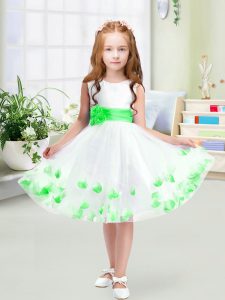 Tulle Scoop Sleeveless Zipper Appliques and Belt Girls Pageant Dresses in White