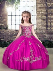 Fuchsia Off The Shoulder Lace Up Beading and Appliques Kids Formal Wear Sleeveless