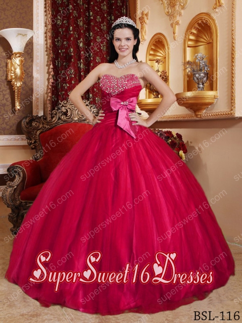 Red Tulle and Taffte Sweetheart Beading Ball Gown Sweet Fifteen Dress with Bowknot