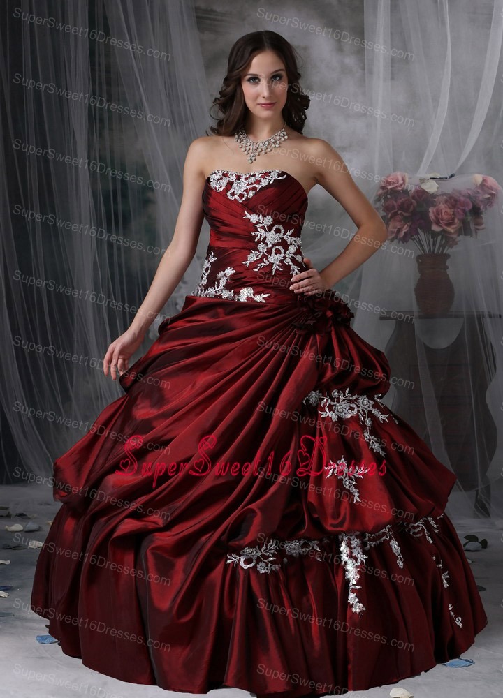 Custom Made Burgundy Ball Gown Strapless Sweet 16 Dress Taffeta Appliques Floor-length