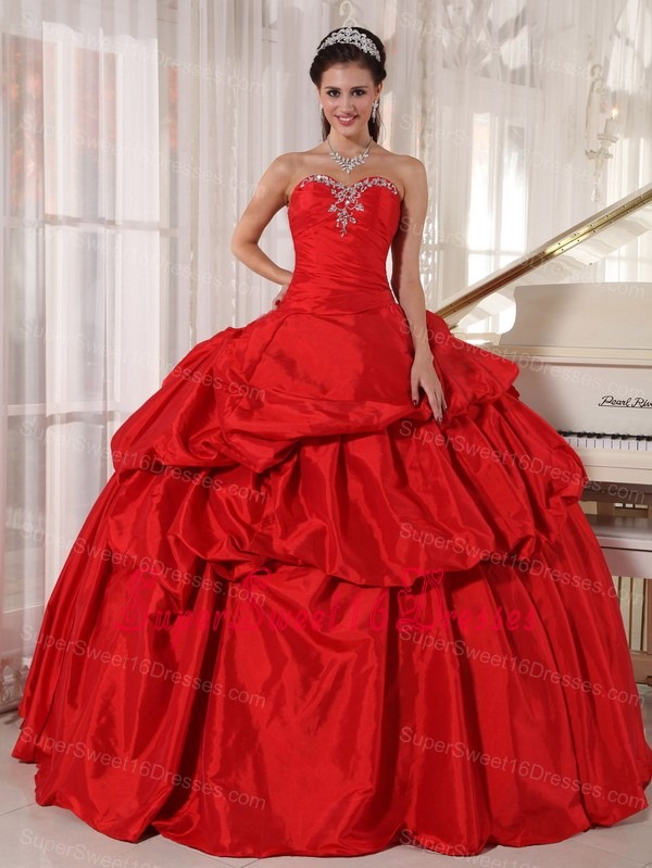 Vintage Red Sweet 16 Quinceanera Dress Sweetheart Taffeta Beading Ball Gown