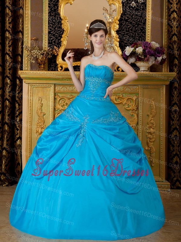 Sweet Sky Blue Sweet 16 Quinceanera Dress Strapless Appliques Taffeta Ball Gown