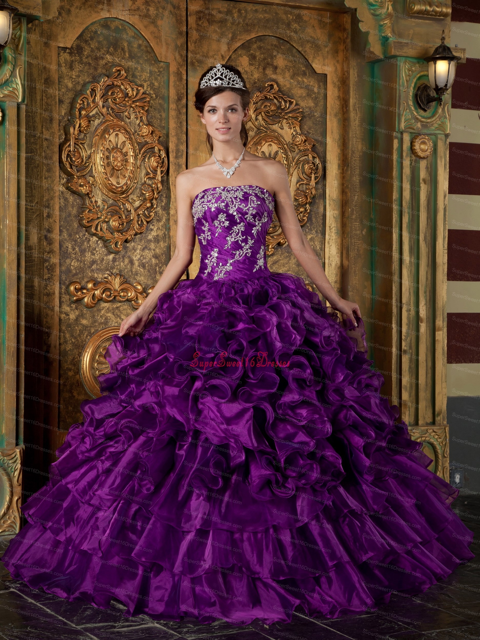 Pretty Eggplant Purple Sweet 16 Dres Strapless Organza Ruffles Ball Gown