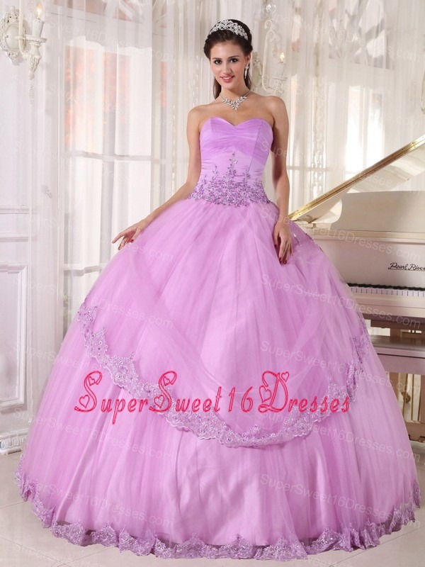 Discount Lavender Sweet 16 Dress Sweetheart Taffeta and Tulle Appliques Ball Gown