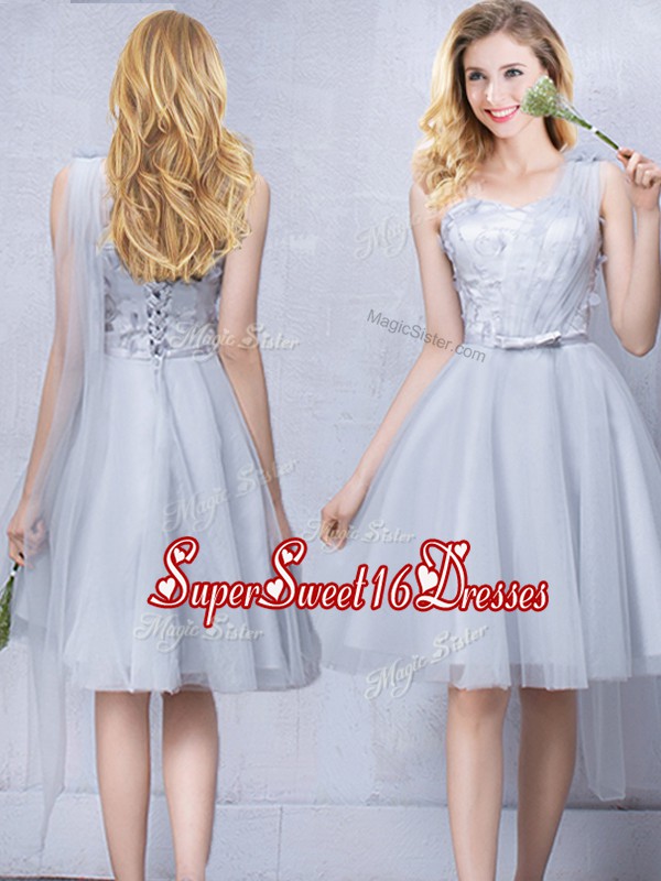 Fancy One Shoulder Sleeveless Tulle Knee Length Lace Up Quinceanera Court of Honor Dress in Grey with Lace and Appliques and Belt