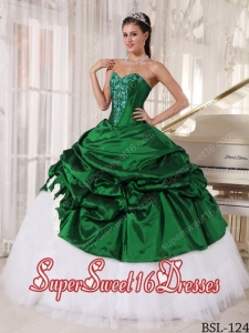 Ball Gown Sweetheart Appliques 2013 Sweet 16 Dresses in Green and White