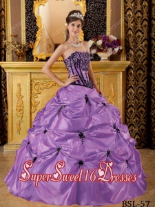 Custom Made Purple Ball Gown Strapless Taffeta Quinceanera Dress with Embroidery