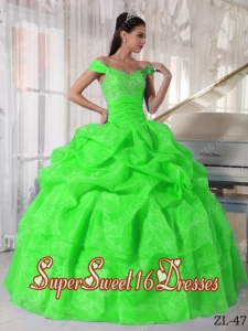 Spring Green And Off The Shoulder With Taffeta and Organza Beading Cute Sweet Sixteen Dresses