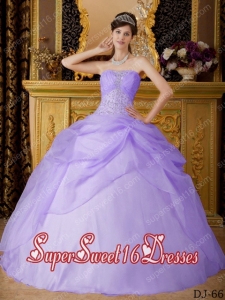 Modest Lilac Ball Gown Strapless Organza Beading Sweet Sixteen Dresses