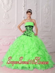 Popular Strapless Appliques and Ruffles Sweet 16 Dresses in Spring Green