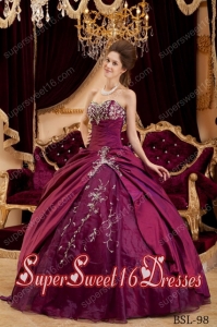 Burgundy Ball Gown Sweetheart Floor-length Taffeta and Tulle Appliques Simple Sweet Sixteen Dresses