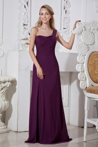 Dark Purple Column One Shoulder Brush Train Chiffon Dama Dresses for Sweet 16