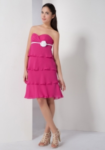 Hot Pink Empire Sweetheart Knee-length Chiffon Hand Made Flower Dama Dresses for Sweet 16