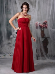 Wine Red Empire Strapless Floor-length Chiffon Ruch Sweet 16 Dama Dresses