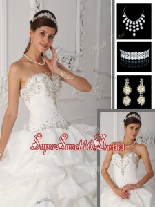 Gorgeous Ball Gown Sweetheart Quinceanera Dresses in White