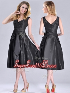 2016 Popular Empire Black Tea Length Dama Dress with Ruching and Bowknot
