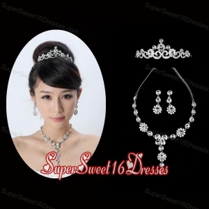 Fashionable Rhinestone Ladies Necklace and Tiara Jewelry Set