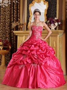 Cute Hot Pink Sweet 16 Quinceanera Dress Strapless Pick-ups Taffeta Ball Gown