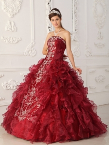 Classical Wine Red Sweet 16 Dress Strapless Satin and Organza Embroidery Ball Gown