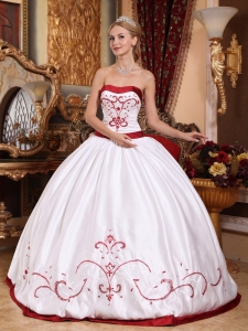 Informal White Sweet 16 Quinceanera Dress Strapless Satin Embroidery Ball Gown