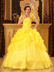Popular Yellow Sweet 16 Quinceanera Dress Strapless Organza Appliques Ball Gown
