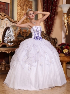 Simple White Sweet 16 Quinceanera Dress Strapless Organza Beading Ball Gown