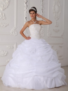 Gorgeous White Sweet 16 Dress Strapless Floor-length Organza Lace Ball Gown