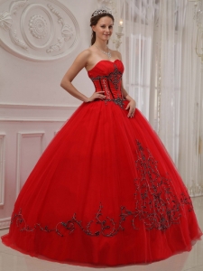 Sexy Red Sweet 16 Quinceanera Dress Sweetheart Tulle Appliques Ball Gown