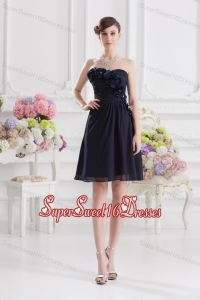 Black Sweetheart Dama Dresses with Ruching and Handle Made Flowers