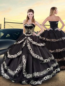 Embroidery and Ruffled Layers Quinceanera Gowns Black Lace Up Sleeveless Floor Length
