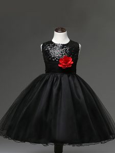 Adorable Sequins and Hand Made Flower Pageant Dress for Teens Black Zipper Sleeveless Knee Length