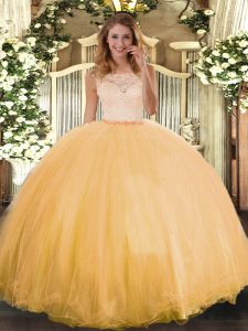 Custom Design Gold Scoop Neckline Lace Quince Ball Gowns Sleeveless Clasp Handle