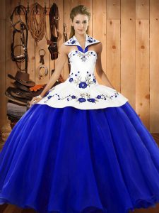 Free and Easy Halter Top Sleeveless 15th Birthday Dress Floor Length Embroidery Blue And White Satin and Tulle